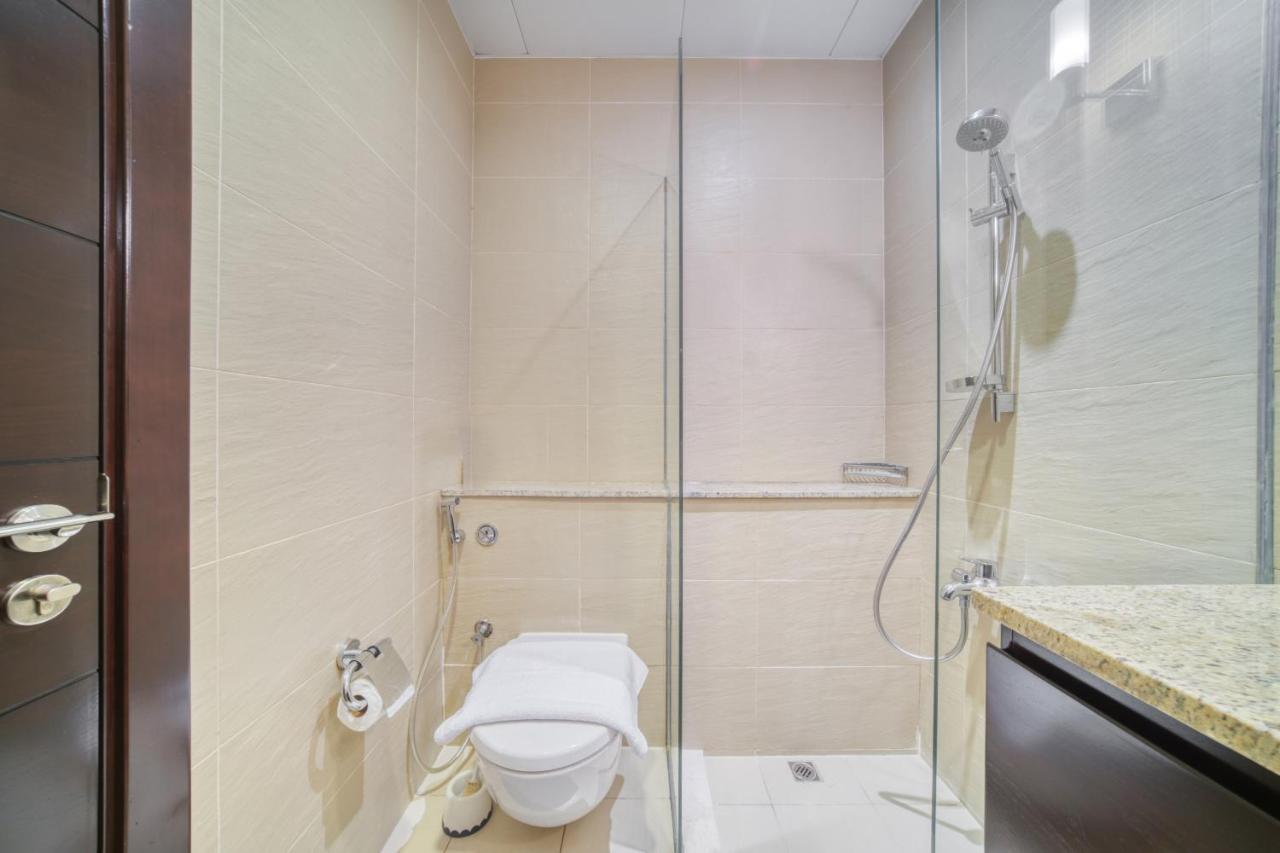 Tiara Residences, Palm Jumeirah - Mint Apartment Dubai